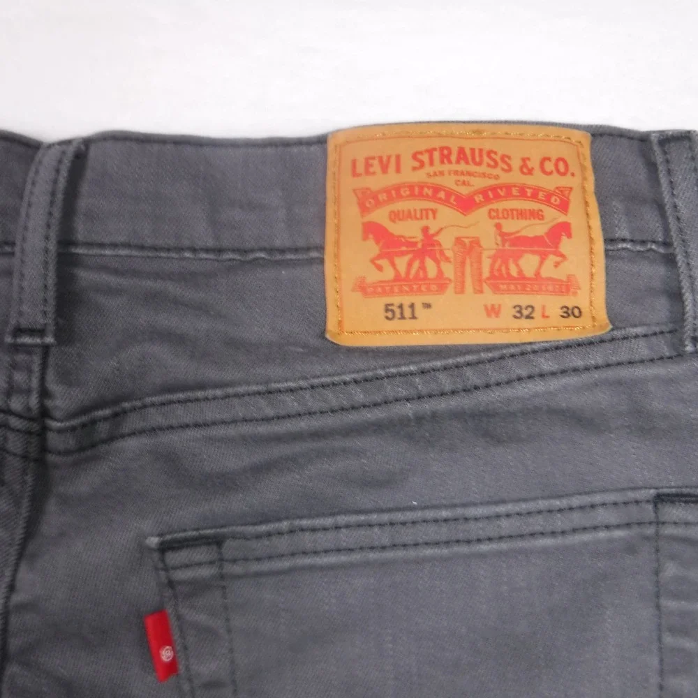 Levis 511 Slim Fit MEN'S 32X30 Stretch‎ Charcoal Grey Pants Jeans